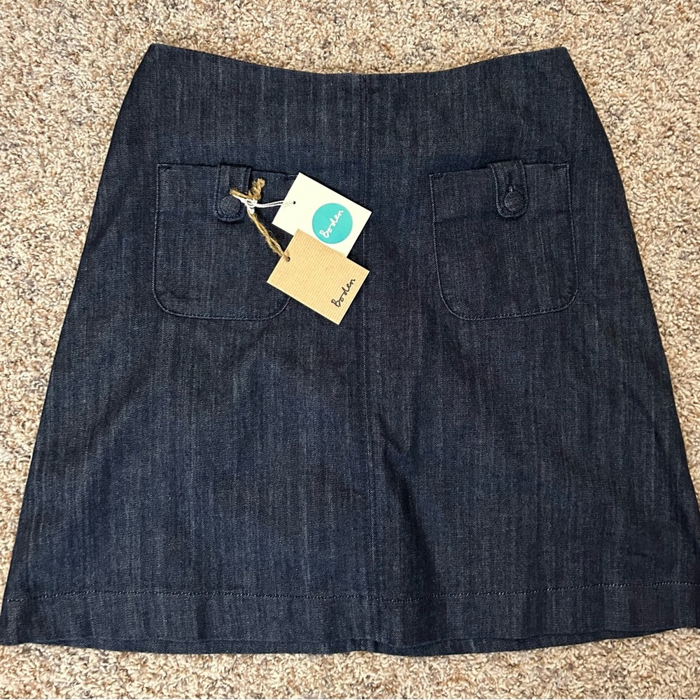 Boden denim skirt, size 8R, pockets in front, new never worn